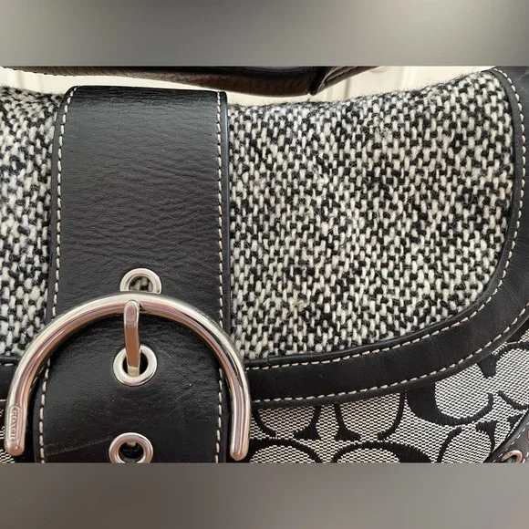 Coach EUC πHost Pick x2π flap shoulder bag- Signature grey, black with silver - Picture 2 of 14